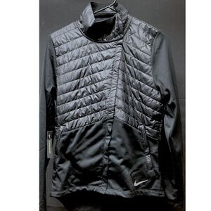 NIKE RUNNING JACKET WOMENS SIZE SM. NWT